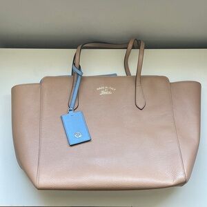 Gucci Elegant Tan Leather Tote Bag Perfect Condition